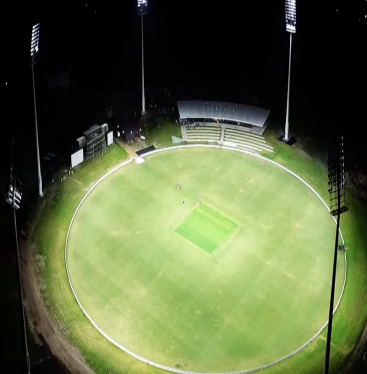 Tiang Stadium High Mast