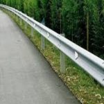 guardrail jalan tol